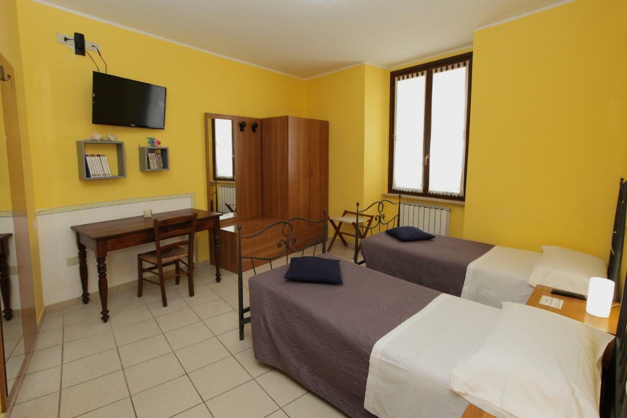 Il Cavallino Fossombrone Buitenkant foto