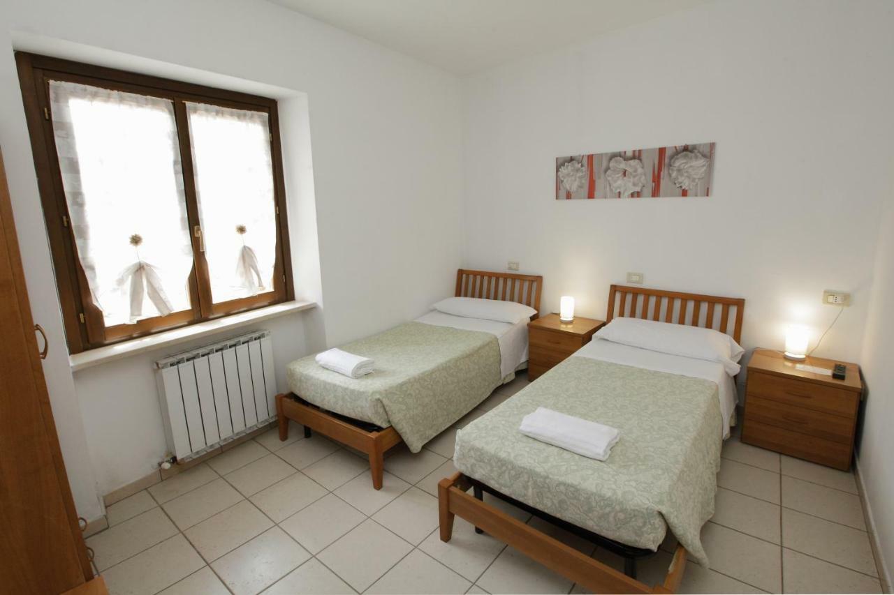 Il Cavallino Fossombrone Buitenkant foto